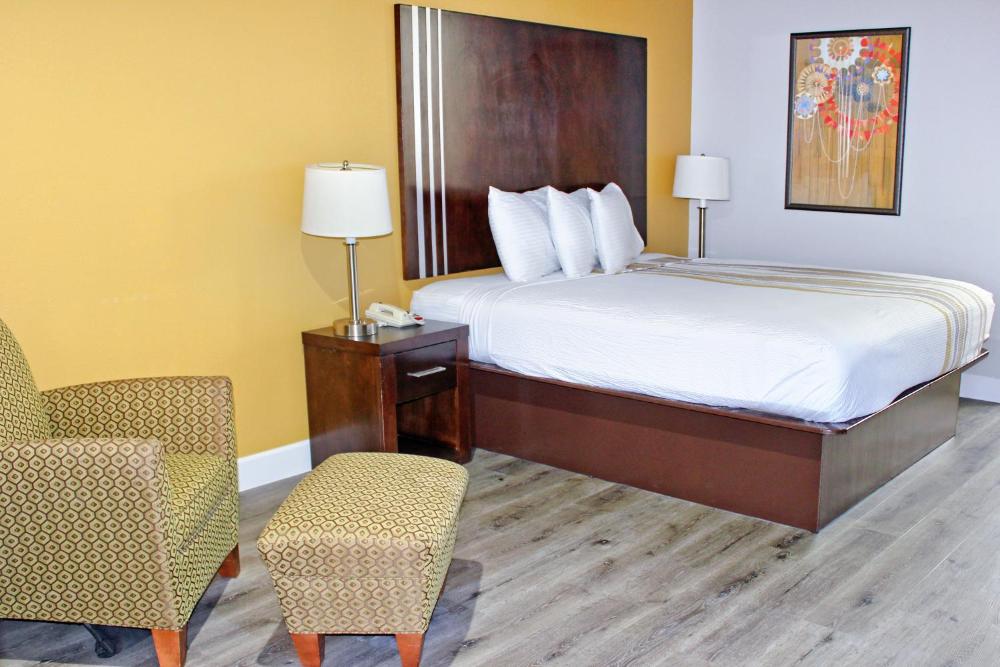 King Suite interior